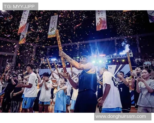 篮球界的足球明星盘点与他们的跨界成就分析